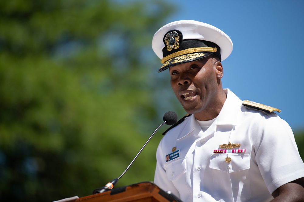 FWNY25; U.S. Marines and Sailors hold wreath laying ceremony