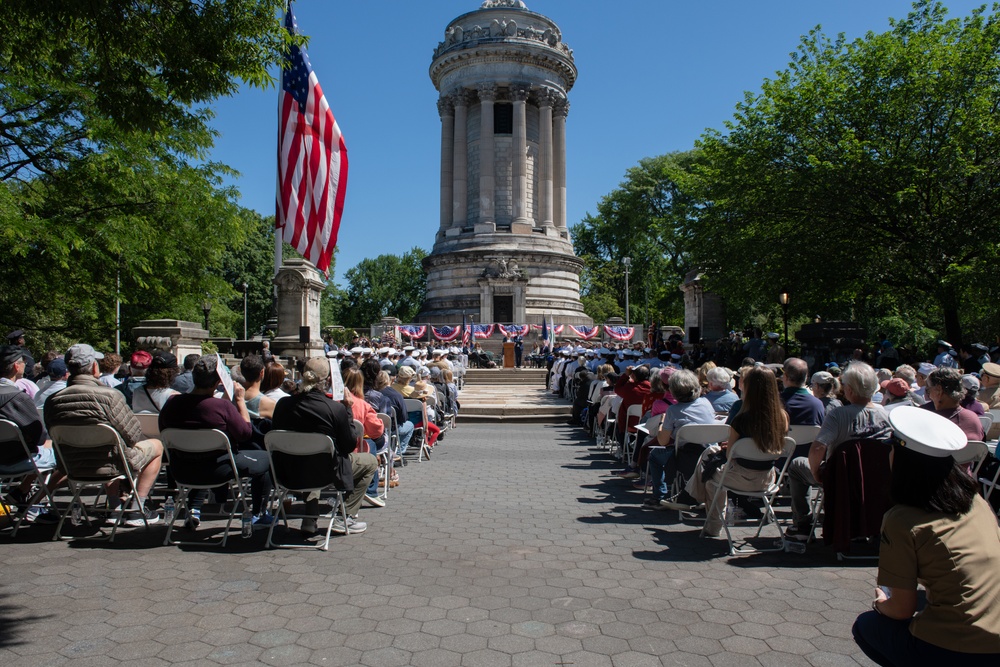 FWNY25; U.S. Marines and Sailors hold wreath laying ceremony