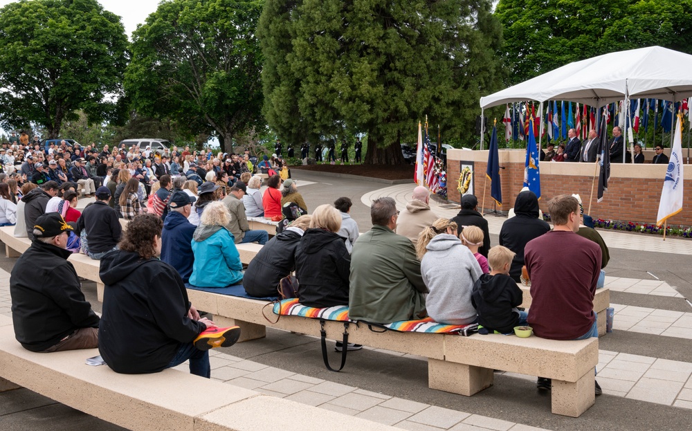 Memorial Day Observance at Willamette National Cemetery 2025