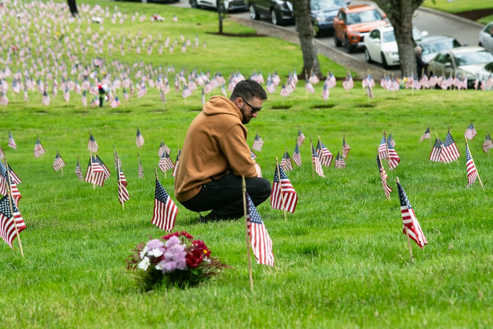 Memorial Day Observance at Willamette National Cemetery 2025