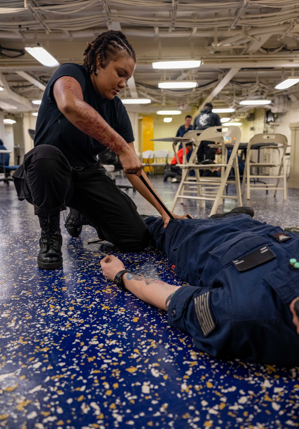 Sailors conduct Tactical Combat Casualty Care training aboard USS America (LHA 6)