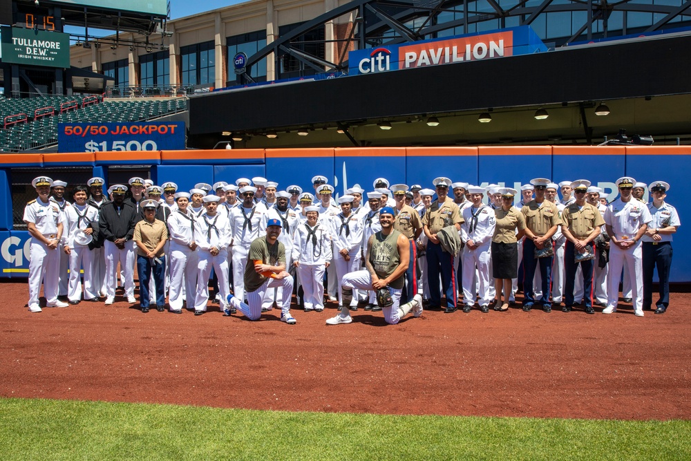 Service Members attend Memorial Day New York Mets game