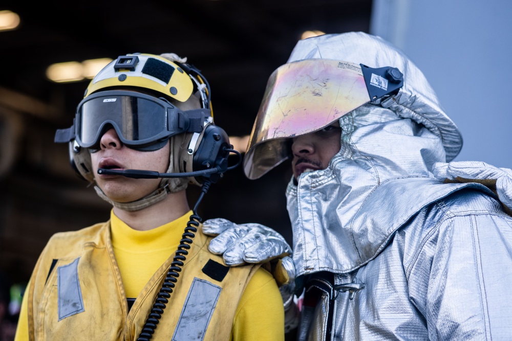 22nd MEU | Aircraft Fire Fighting Training on USS San Antonio