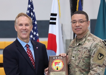 403rd Army Field Support Brigade units recognized with DA-level awards