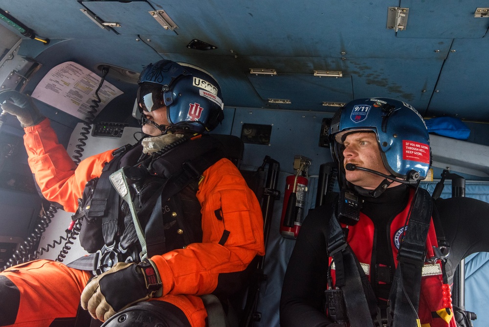 Coast Guard Air Crew Demonstrates Life-Saving Techniques in Santa Barbara Exercise