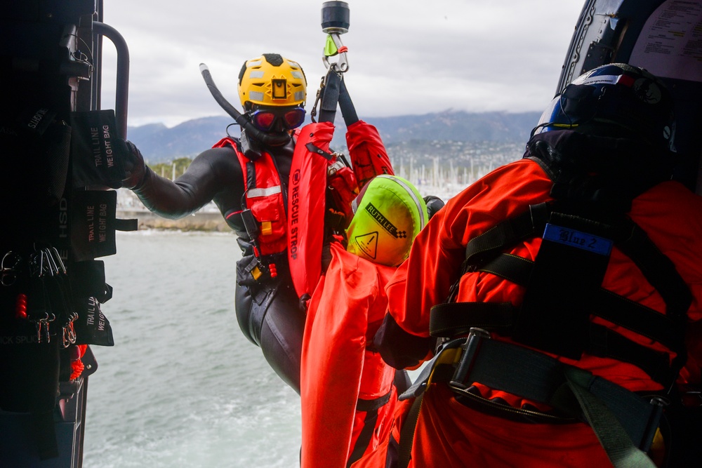 Coast Guard Air Crew Demonstrates Life-Saving Techniques in Santa Barbara Exercise