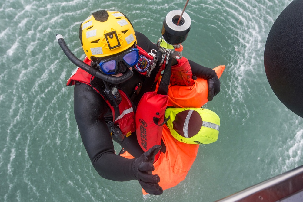 Coast Guard Air Crew Demonstrates Life-Saving Techniques in Santa Barbara Exercise