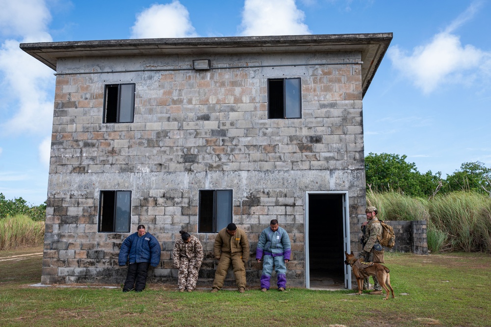 Andersen AFB hosts PACAF ACSA K9 competition