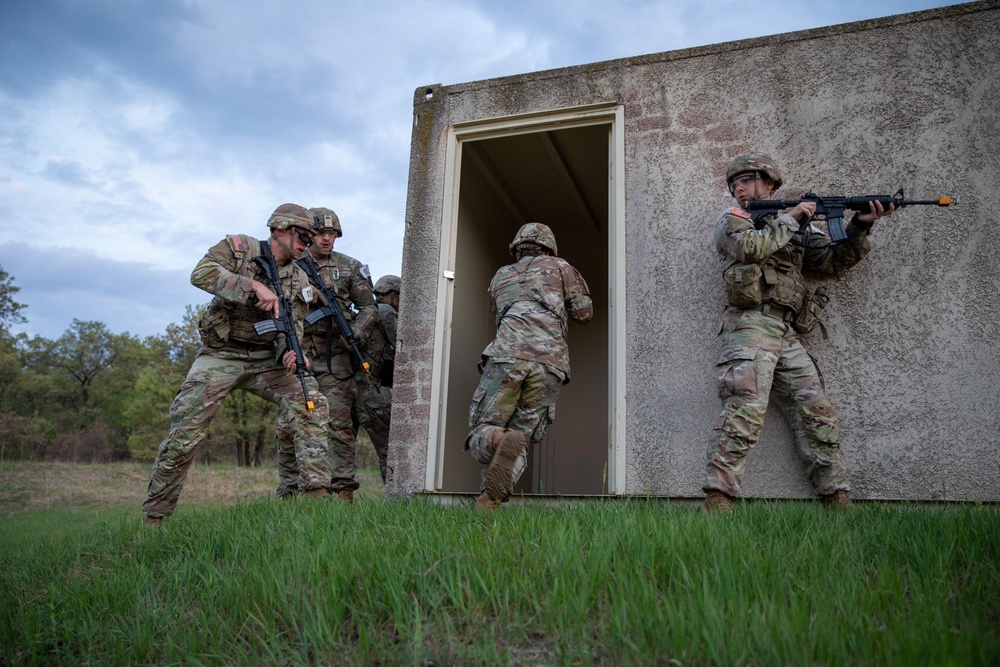 U.S. Army Reserve Best Squad Competition- Day 5
