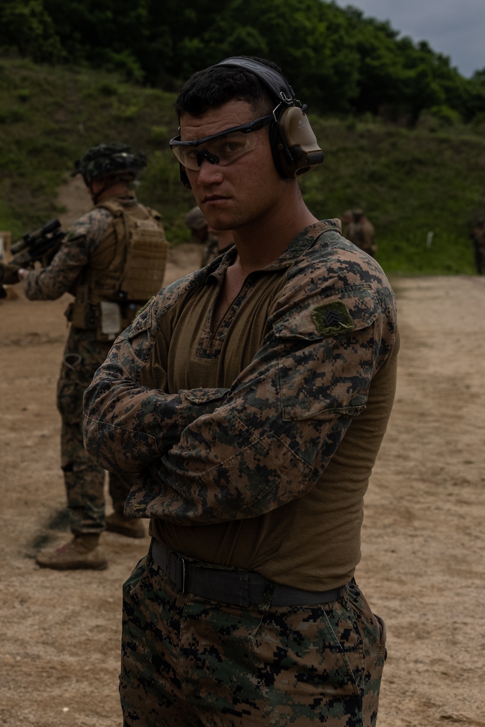 Activated Reserve Marines Conduct a Live Fire Range during Korea Viper 25.4