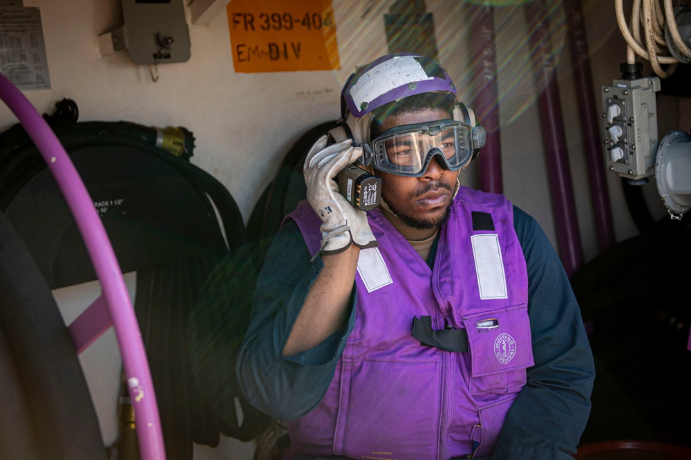 Sailors Conduct Flight Operations