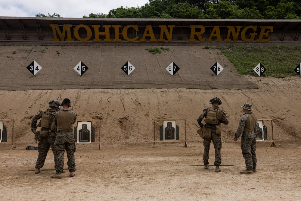 Activated Reserve Marines Conduct a Live Fire Range during Korea Viper 25.4