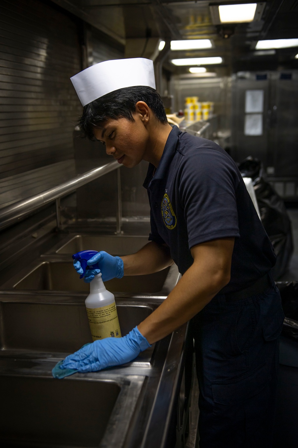 Sailor Cleans