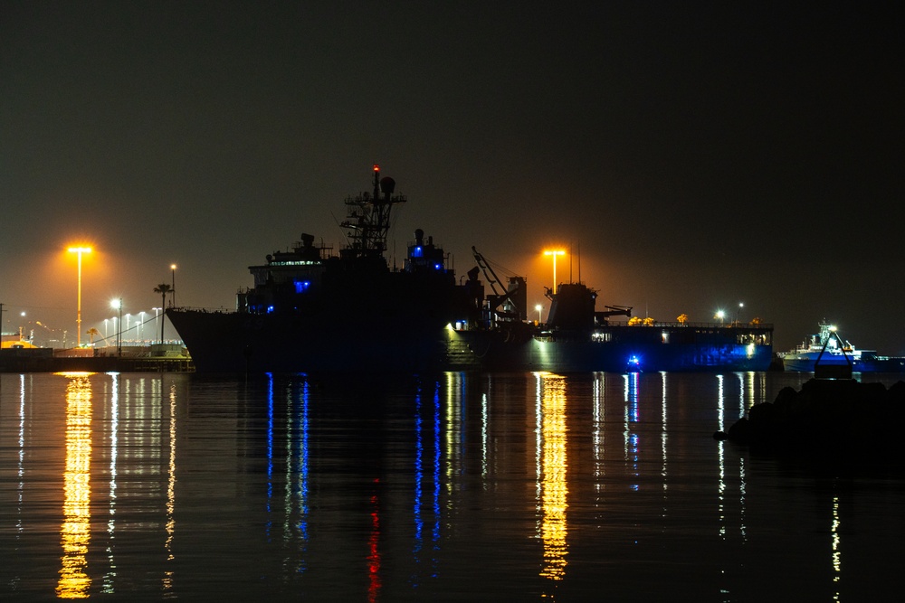 Los Angeles Fleet Week 2025: USS Harpers Ferry