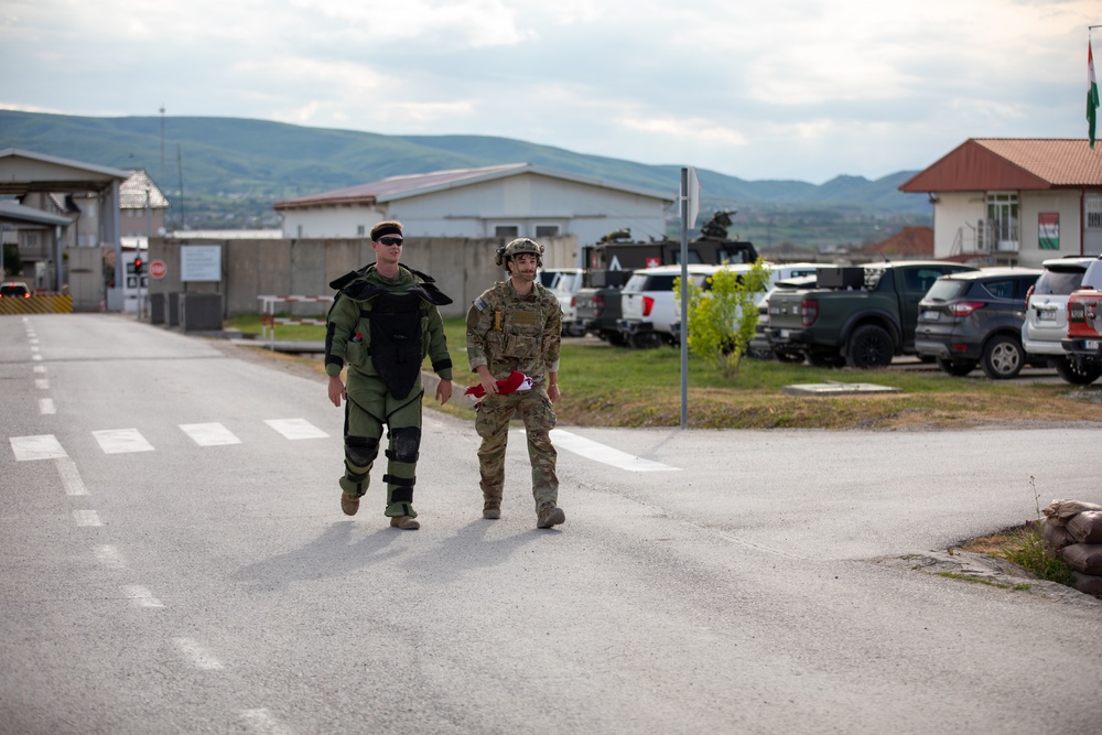 Multinational EOD Soldiers, assigned to the NATO-led KFOR mission, conduct Bomb Suit 5K