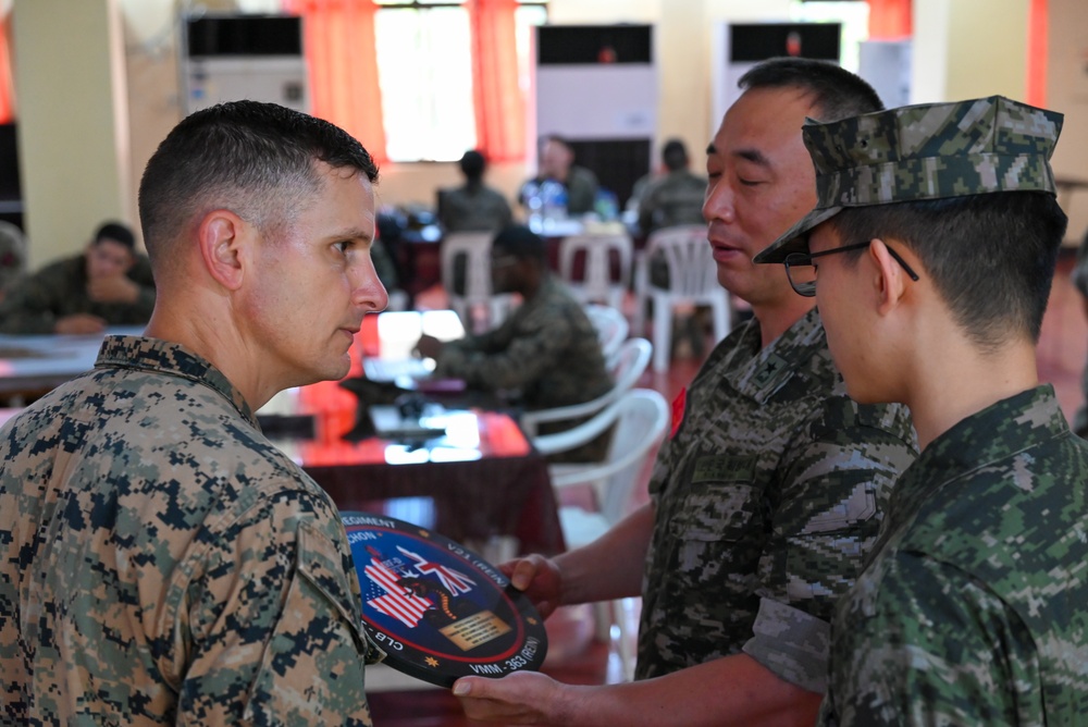 KAMANDAG 9: MRF-D 25.3 and ROKMC conduct key leader engagement