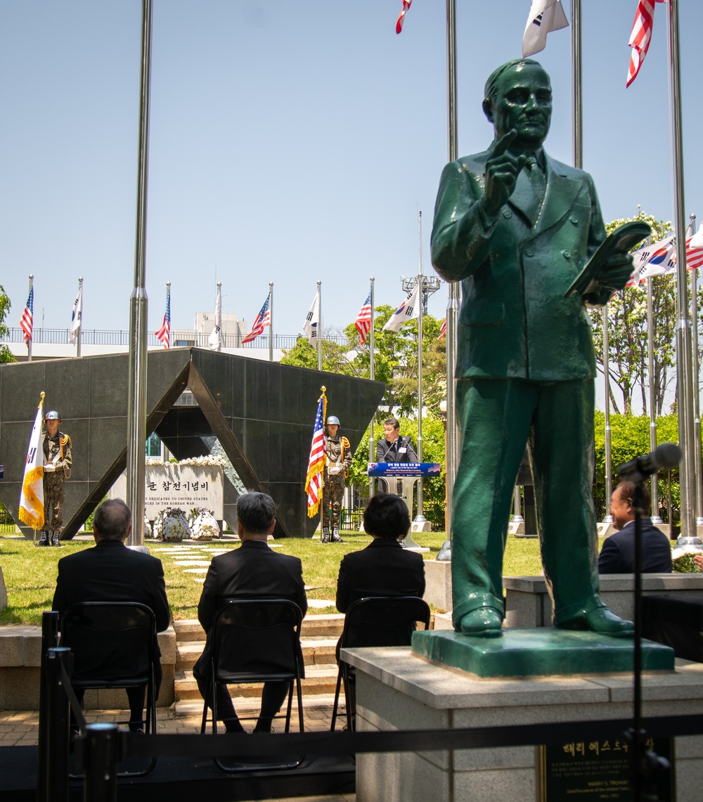 ROK-U.S. Joint Memorial Day Ceremony