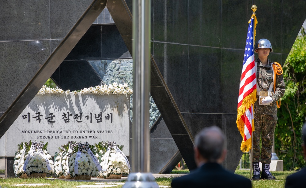 ROK-U.S. Joint Memorial Day Ceremony