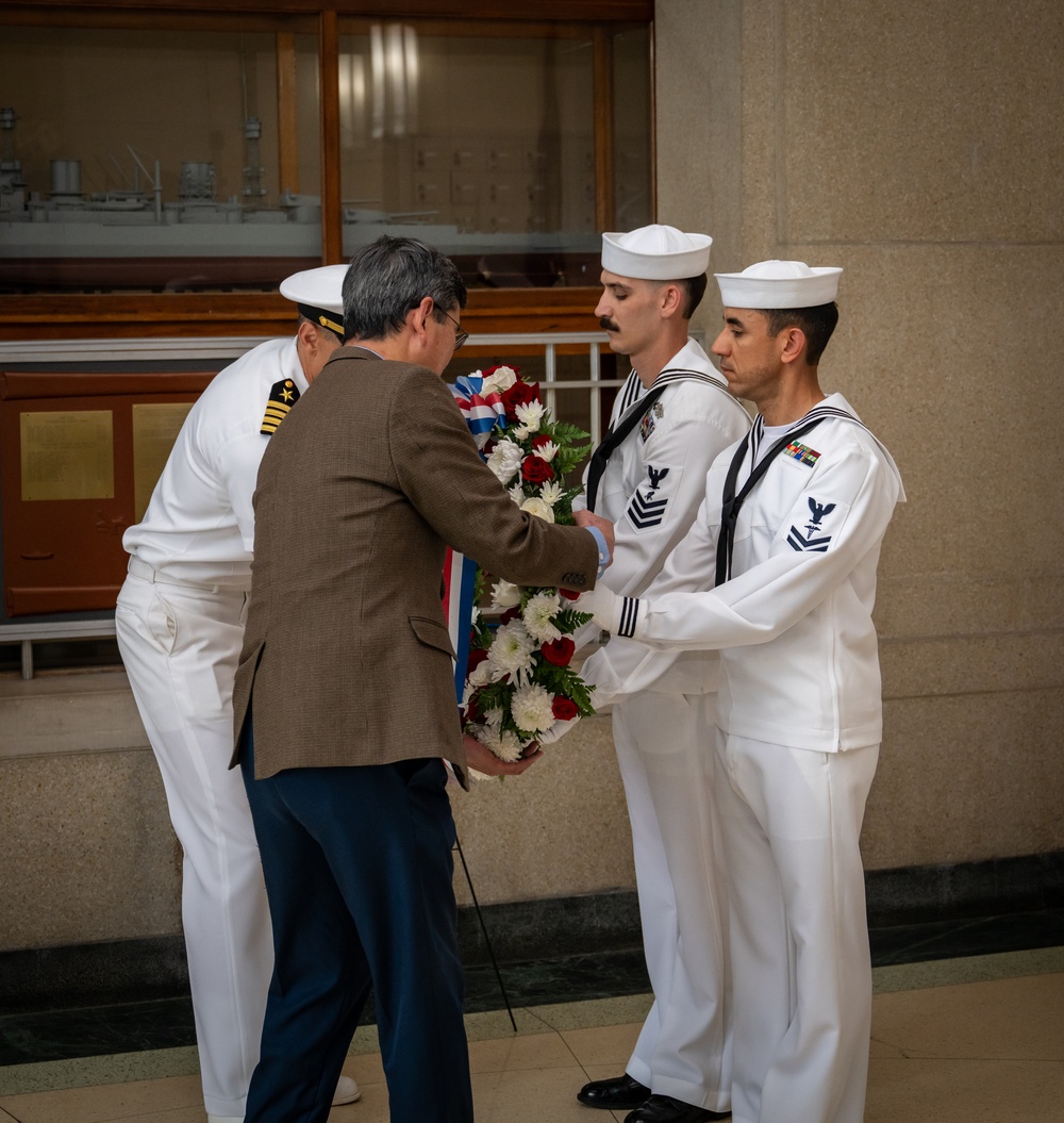 Memorial Day Wreath-laying Ceremony