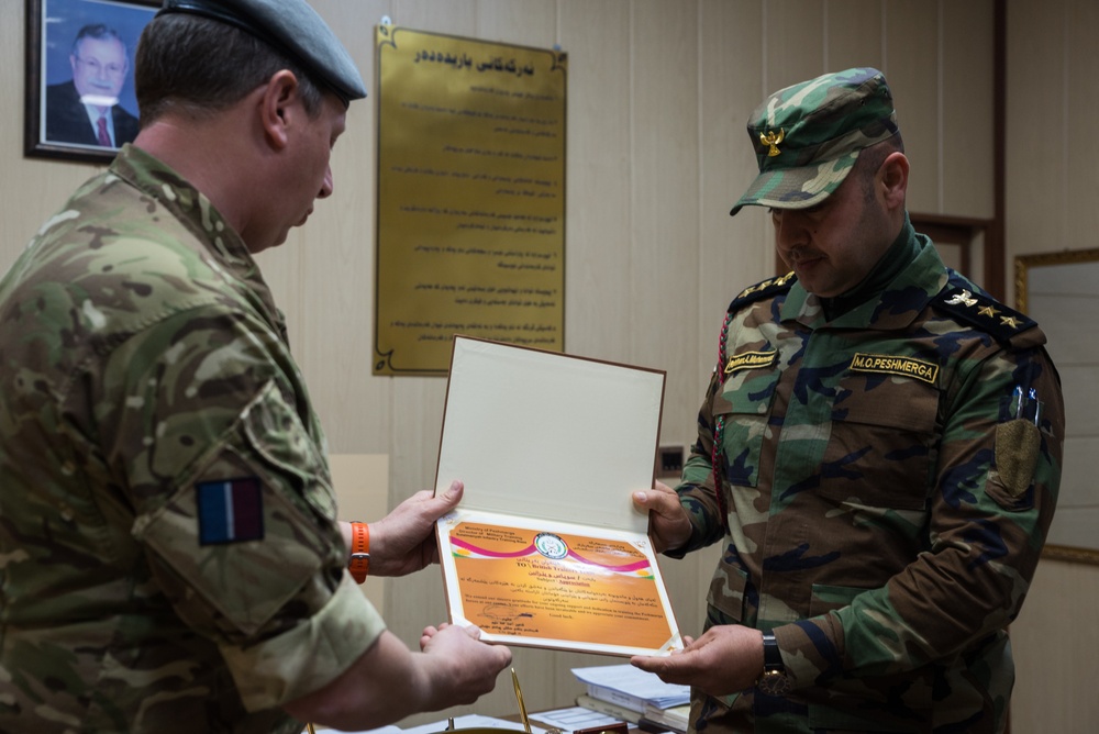 Peshmerga Conduct Graduation Ceremony with Coalition