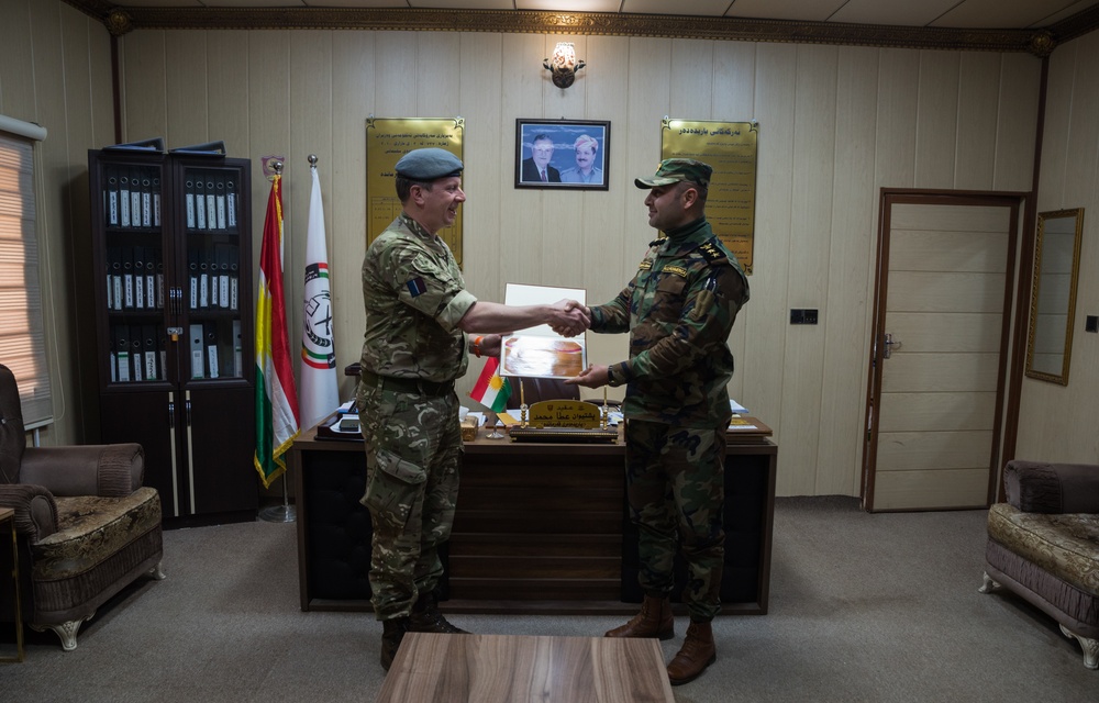 Peshmerga Conduct Graduation Ceremony with Coalition