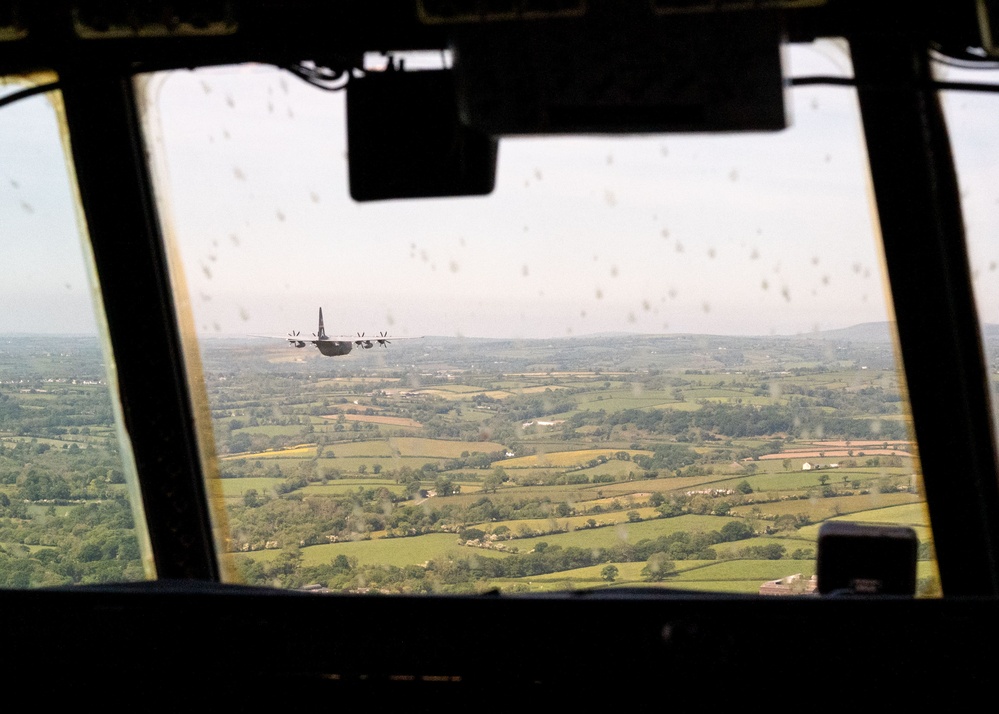 94th Airlift Wing sharpens readiness over unfamiliar, congested airspace