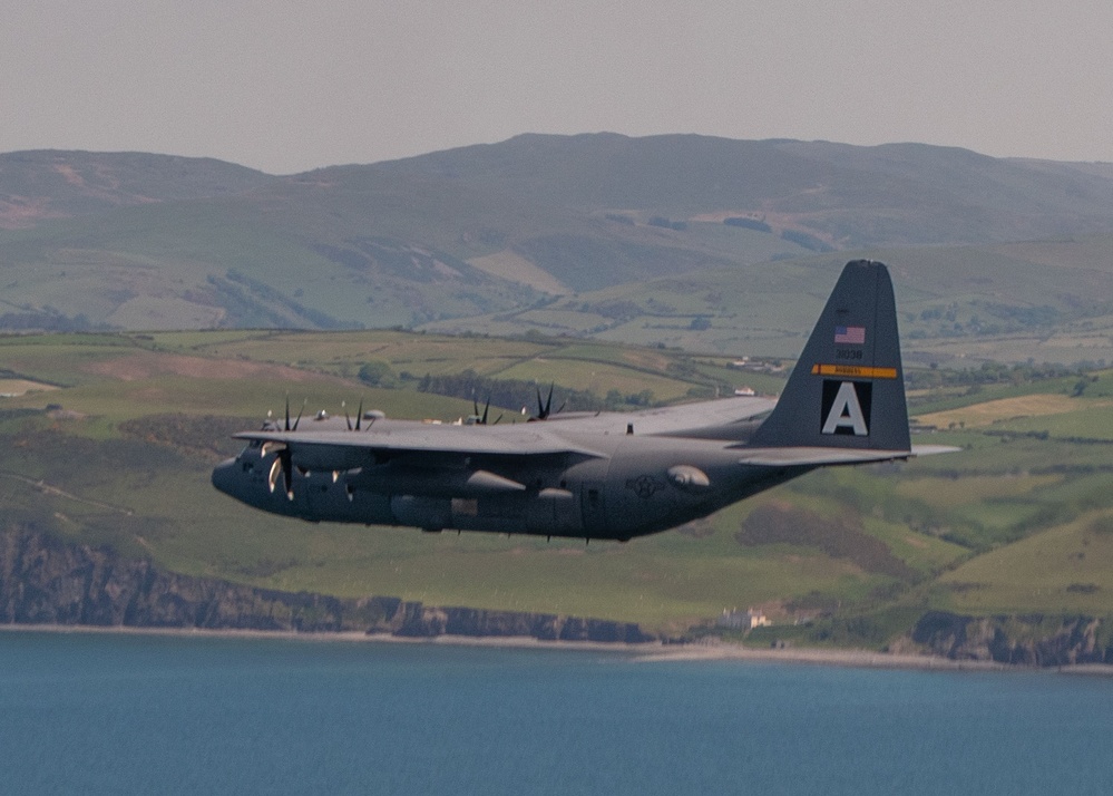 94th Airlift Wing sharpens readiness over unfamiliar, congested airspace