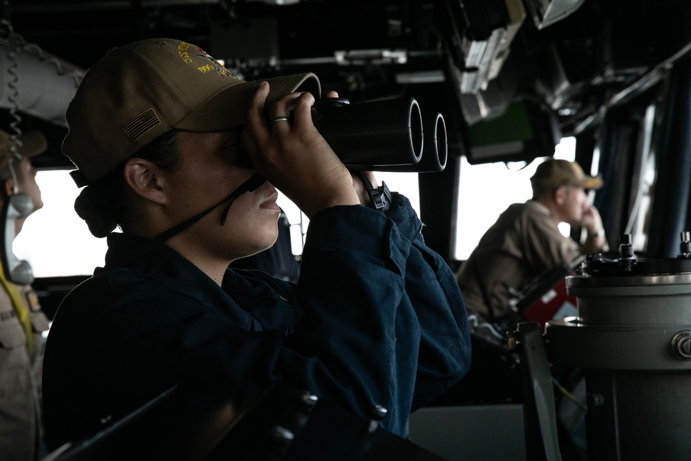 USS Wayne E. Meyer conducts operations in the U.S. Central Command area of responsibility as part of the Carl Vinson Carrier Strike Group