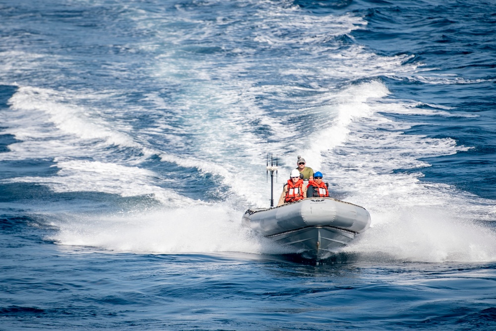 USS Sterett conducts operations in the U.S. Central Command area of responsibility as part of the Carl Vinson Carrier Strike Group