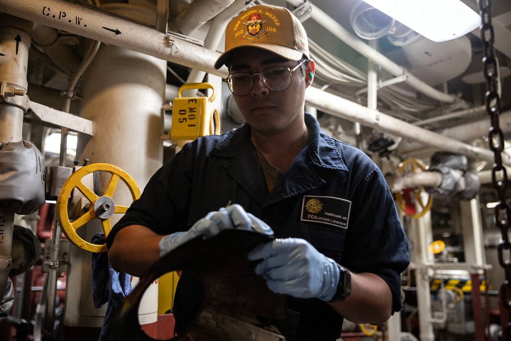 USS Wayne E. Meyer conducts operations in the U.S. Central Command area of responsibility as part of the Carl Vinson Carrier Strike Group