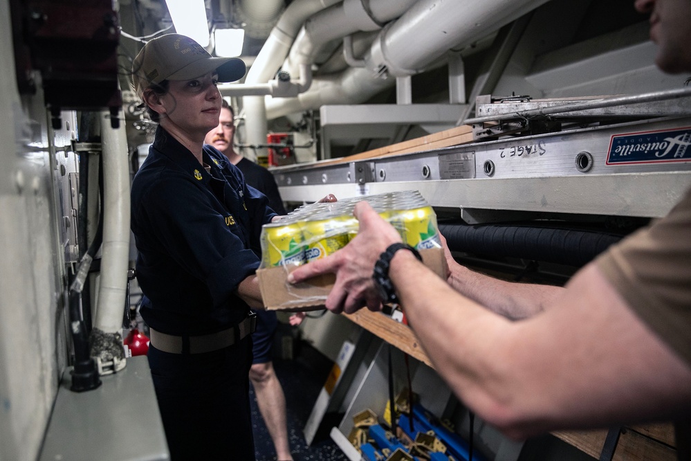 USS Wayne E. Meyer conducts operations in the U.S. Central Command area of responsibility as part of the Carl Vinson Carrier Strike Group