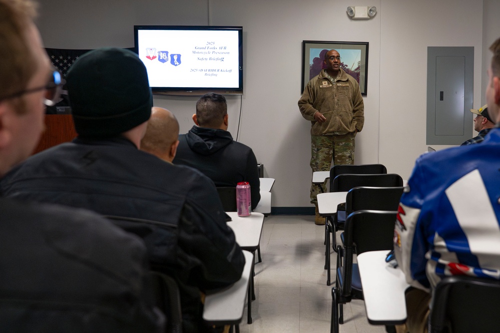 Grand Forks AFB holds third annual motorcycle safety ride