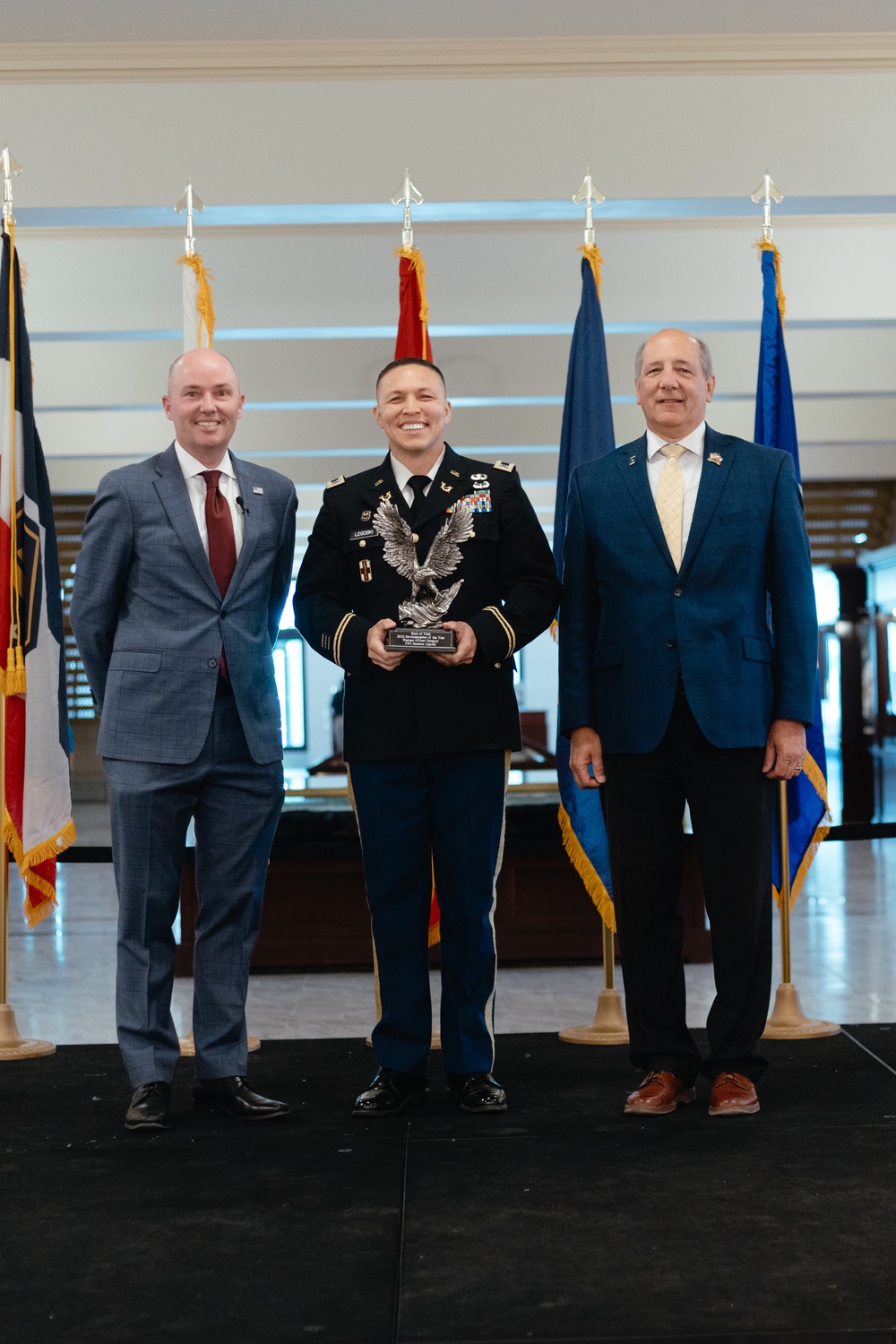 Army Reserve Soldier receives State of Utah 2024 Service Member of the Year Award