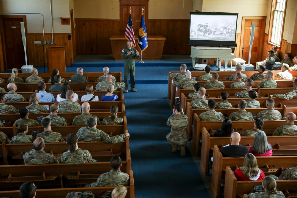 Nordhaus visits Oregon Guard's 142nd Wing