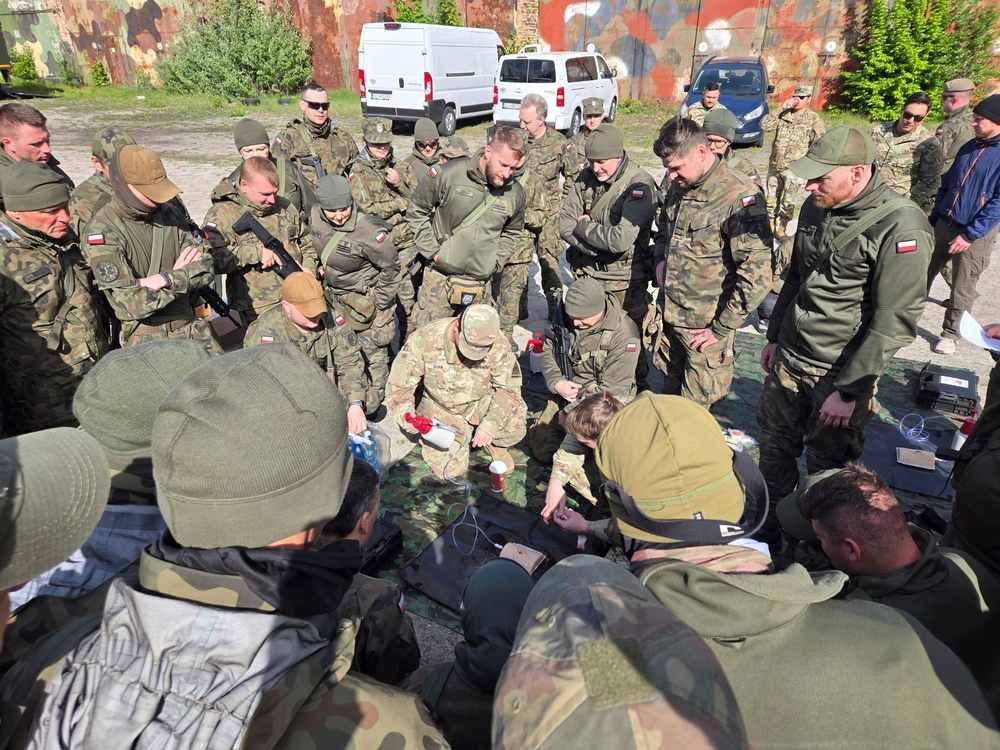 U.S. Army and Polish Territorial Defense Forces Conduct Joint Medical Training Exercise