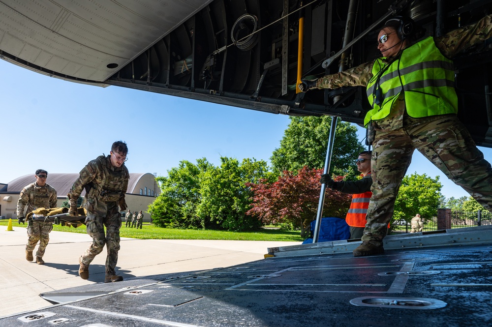 Team Scott honors heritage, proves readiness in Warrior Challenge