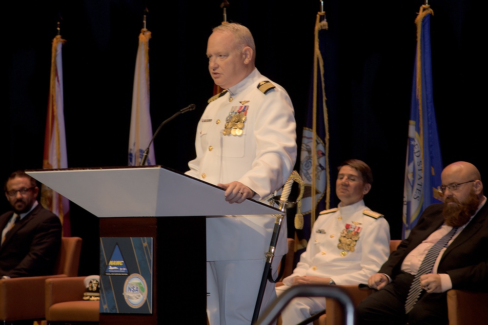 Capt. Robert Betts Assumes Command of NAWCTSD, Capt. Jerin “Tim” James Retires