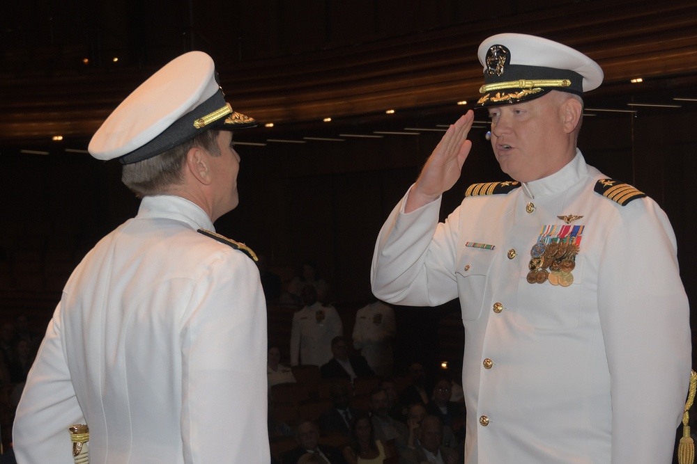 Capt. Robert Betts Assumes Command of NAWCTSD, Capt. Jerin “Tim” James Retires