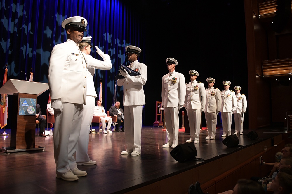 Capt. Robert Betts Assumes Command of NAWCTSD, Capt. Jerin “Tim” James Retires