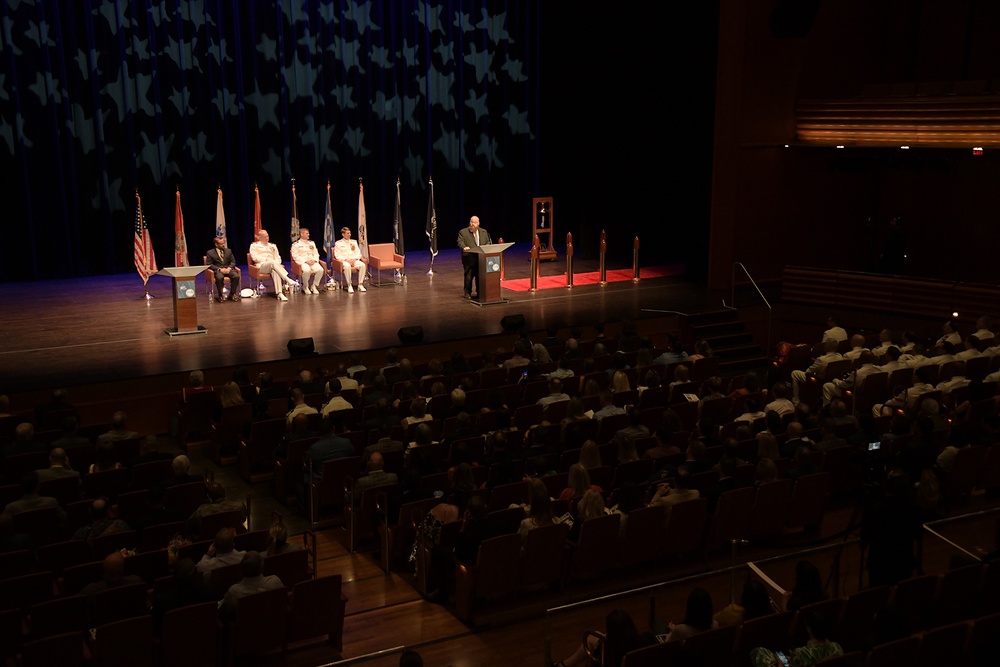 Capt. Robert Betts Assumes Command of NAWCTSD, Capt. Jerin “Tim” James Retires