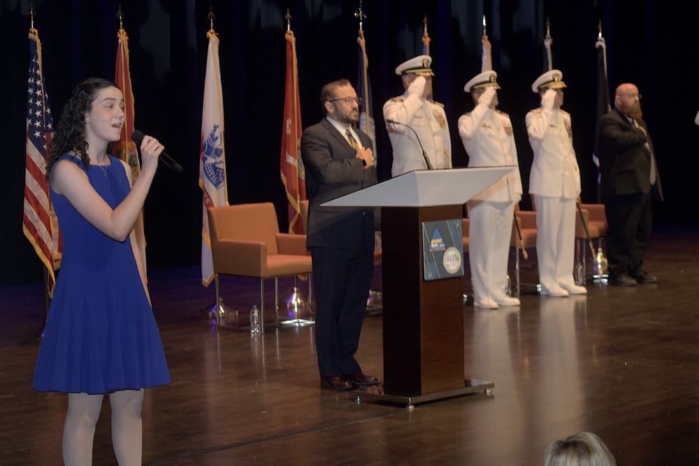 Capt. Robert Betts Assumes Command of NAWCTSD, Capt. Jerin “Tim” James Retires