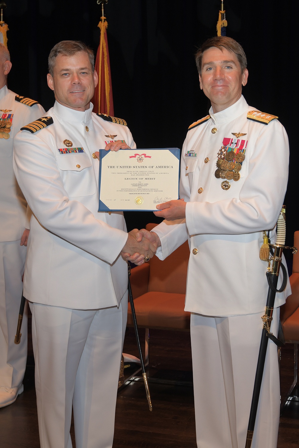 Capt. Robert Betts Assumes Command of NAWCTSD, Capt. Jerin “Tim” James Retires