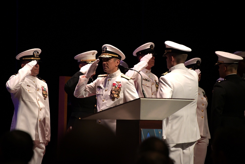 Capt. Robert Betts Assumes Command of NAWCTSD, Capt. Jerin “Tim” James Retires