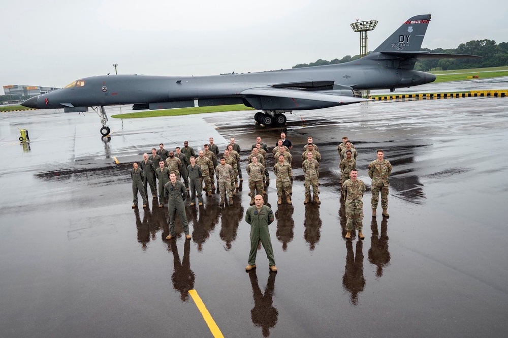 Making history and logging hours: B-1B pilot reaches 5,000 flying hours
