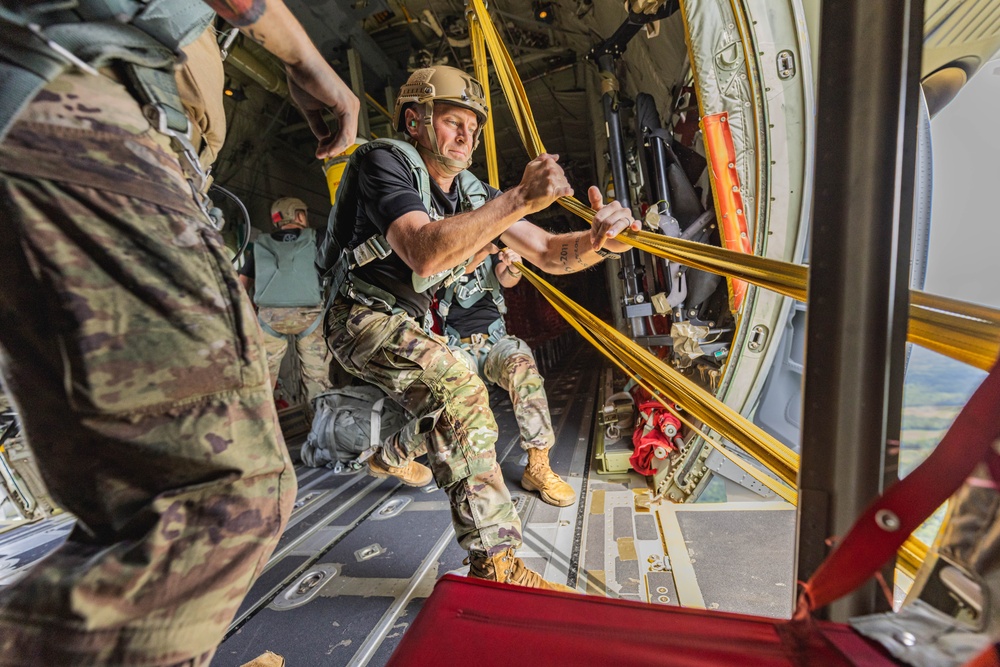 Basic Airborne Course Jump Week