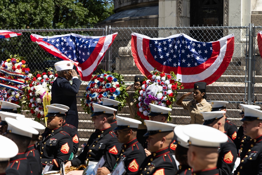 Fleet Week New York 2025: Memorial Day Ceremony at the Soldiers and Sailors Monument