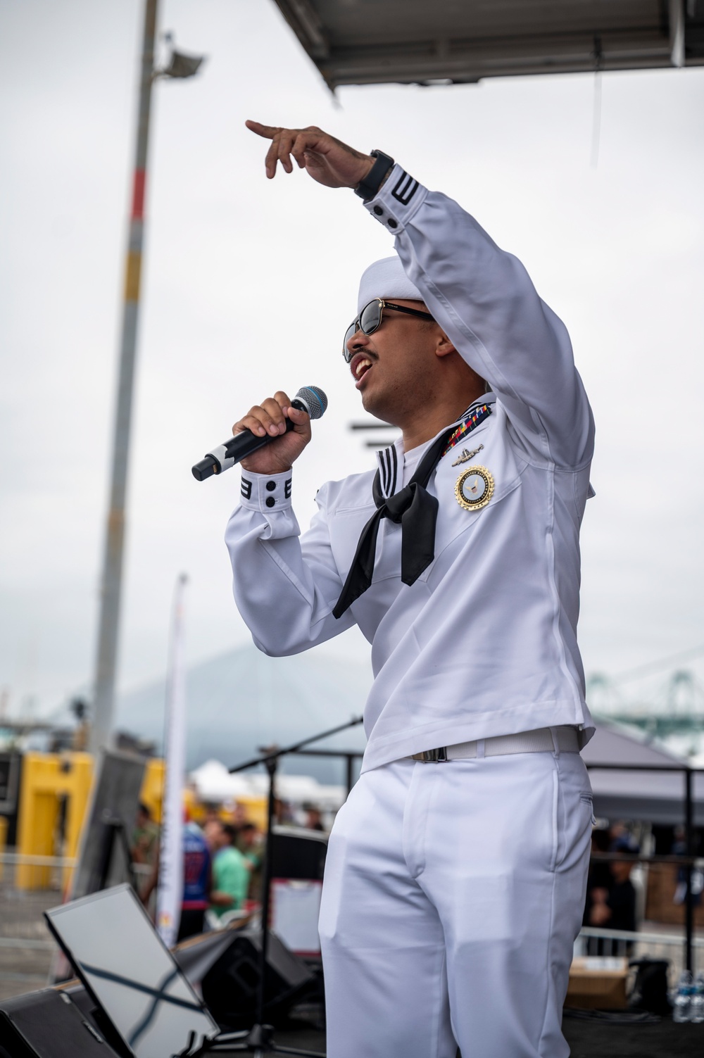 Recruiters arrive at Fleet Week L.A.