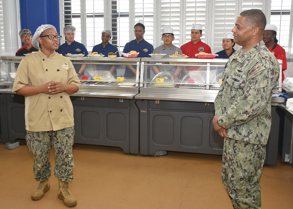 Navy Food Management Team Hosts Watch Captain Seminar