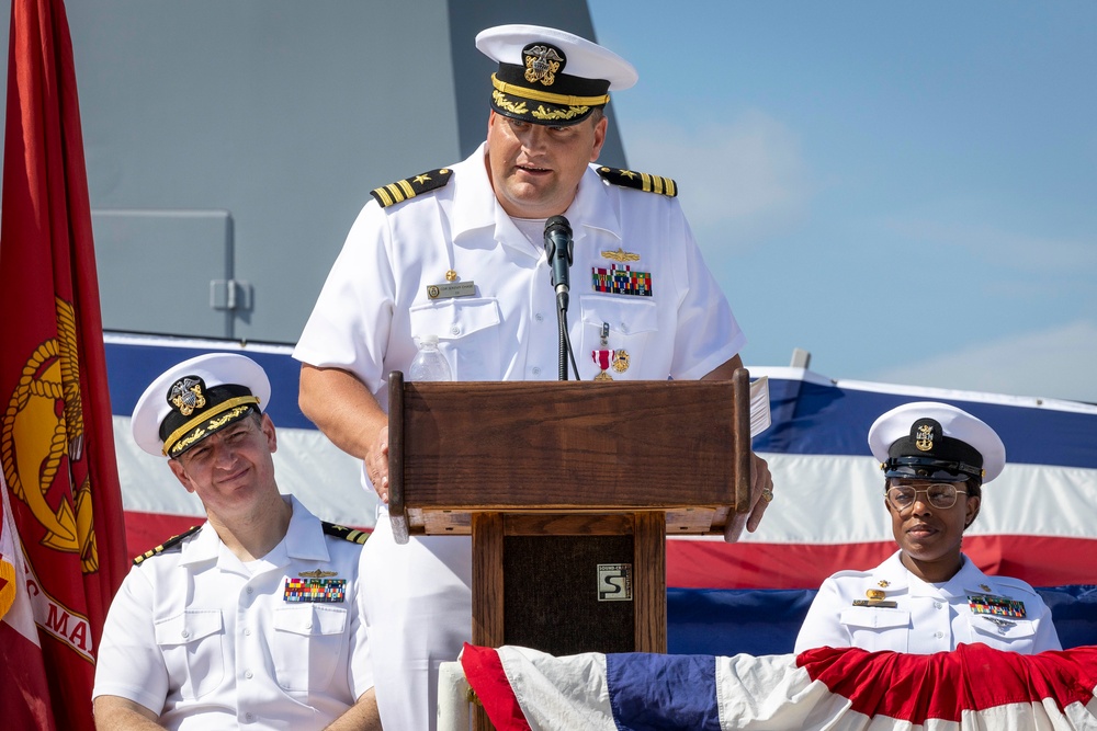 USS Delbert D. Black (DDG 119) Change of Command