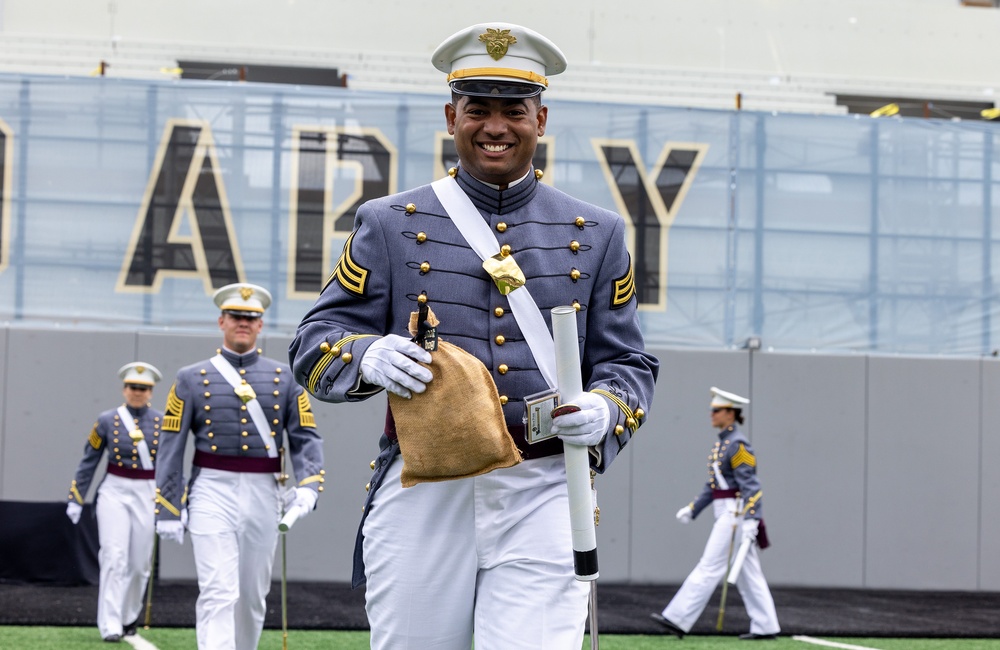 U.S. Military Academy Class of 2025 thrives on its way to earning diplomas, commissions